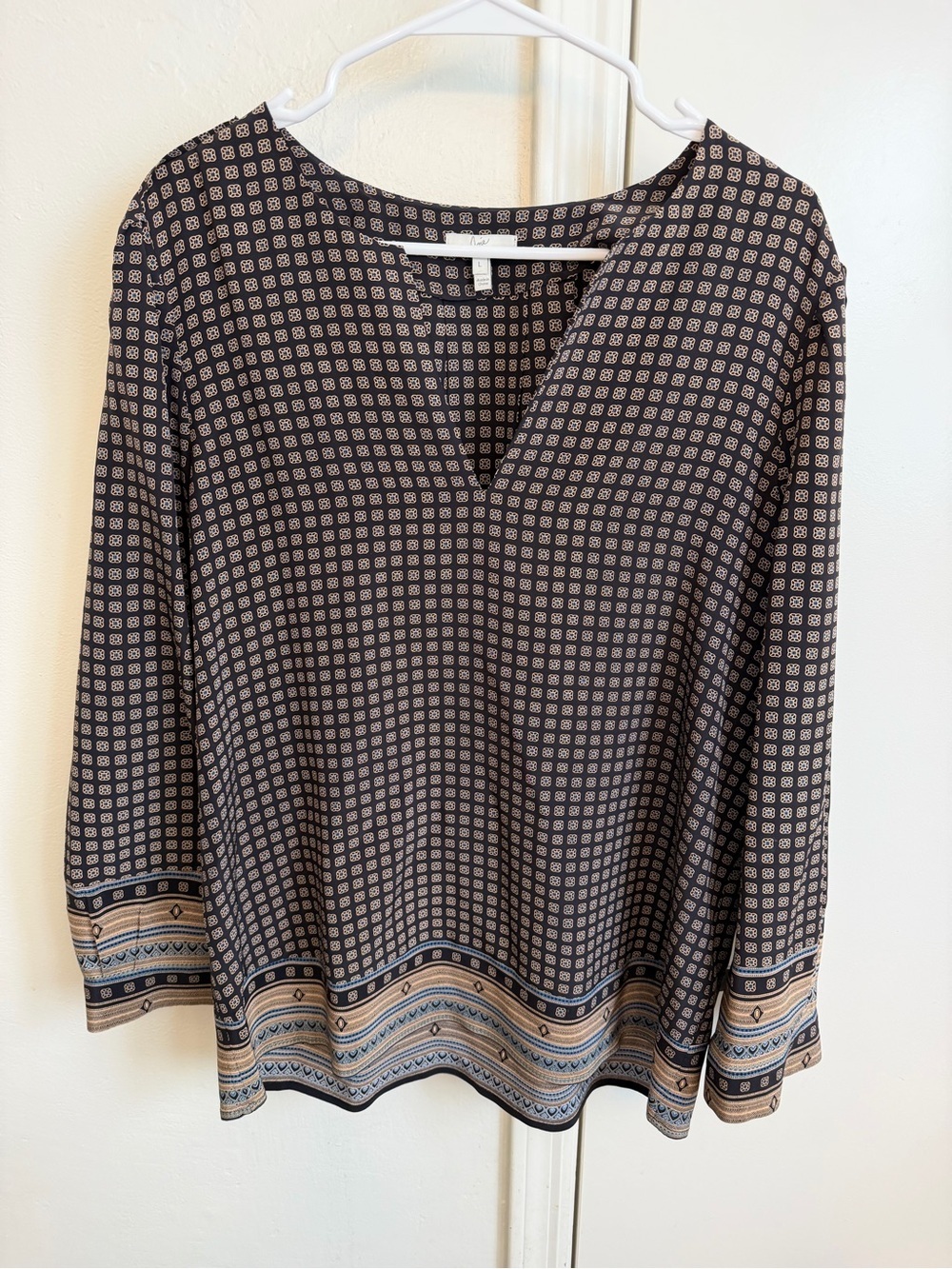 Joie Silk Geometric Blouse V Neck Long Sleeve Tan Black Size Large